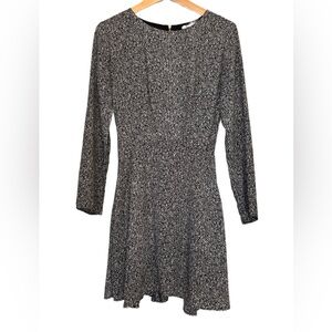 Vintage Luxe Apothetique - Elegant Black and White Women's Dress